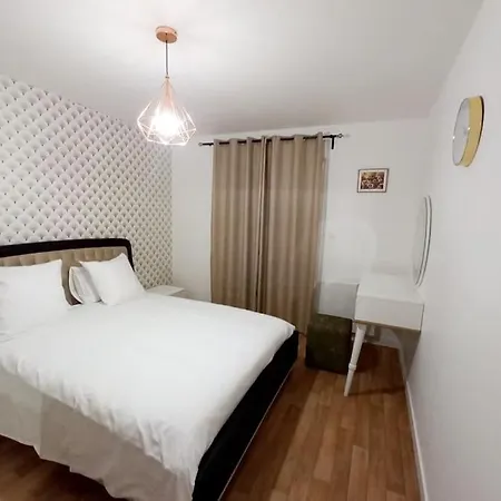 Apartman Stains-l'avenir A Stains