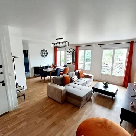 Stains-l'avenir A Apartman Stains