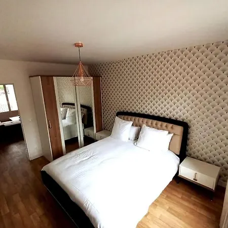 Apartman Stains-l'avenir A *